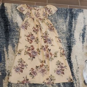 Maxi floral dress